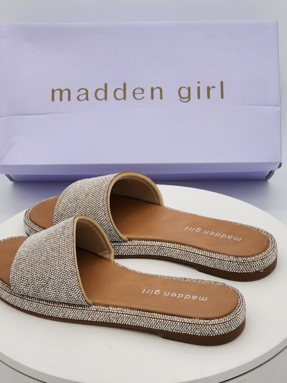 Madden Girl Addie Silver Rhinestone Slide Sandals Women’s Size 6.5 - Picture 4 of 7